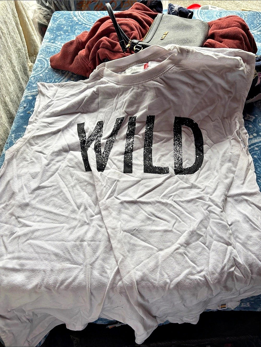 Hudson's Bay Graphic WILD Tee in White & Black Size Large